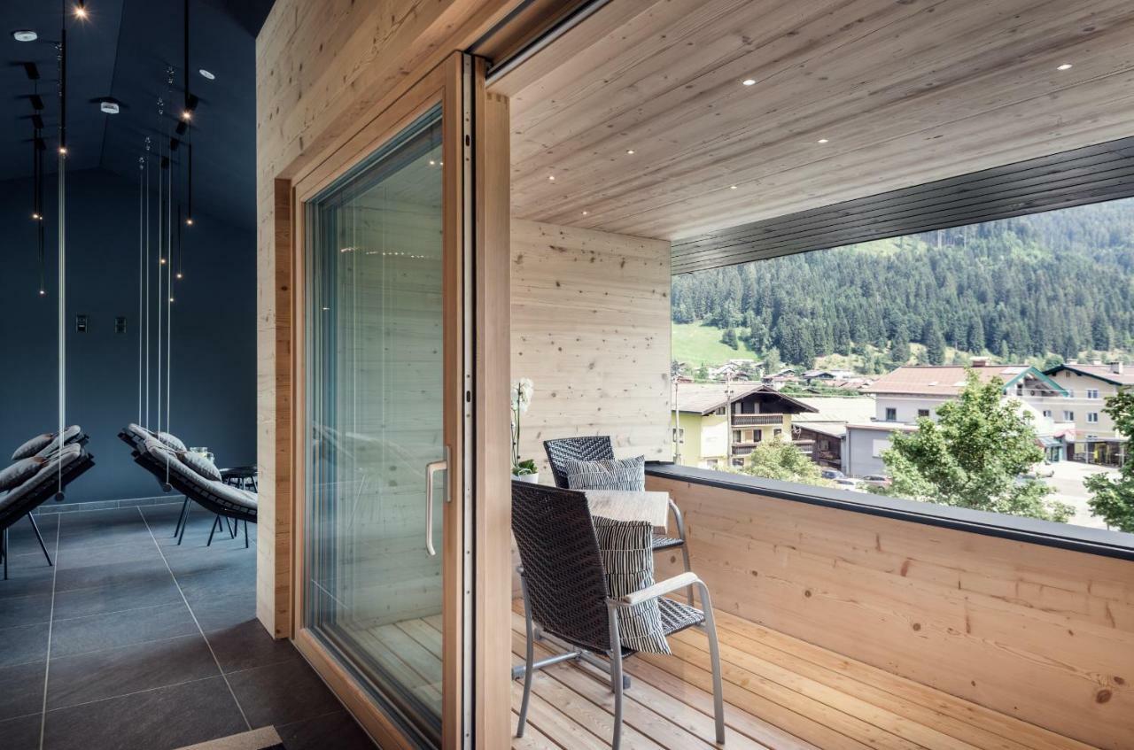 Ride & Relax Aparthotel Schwarz Eben Im Pongau Exterior foto