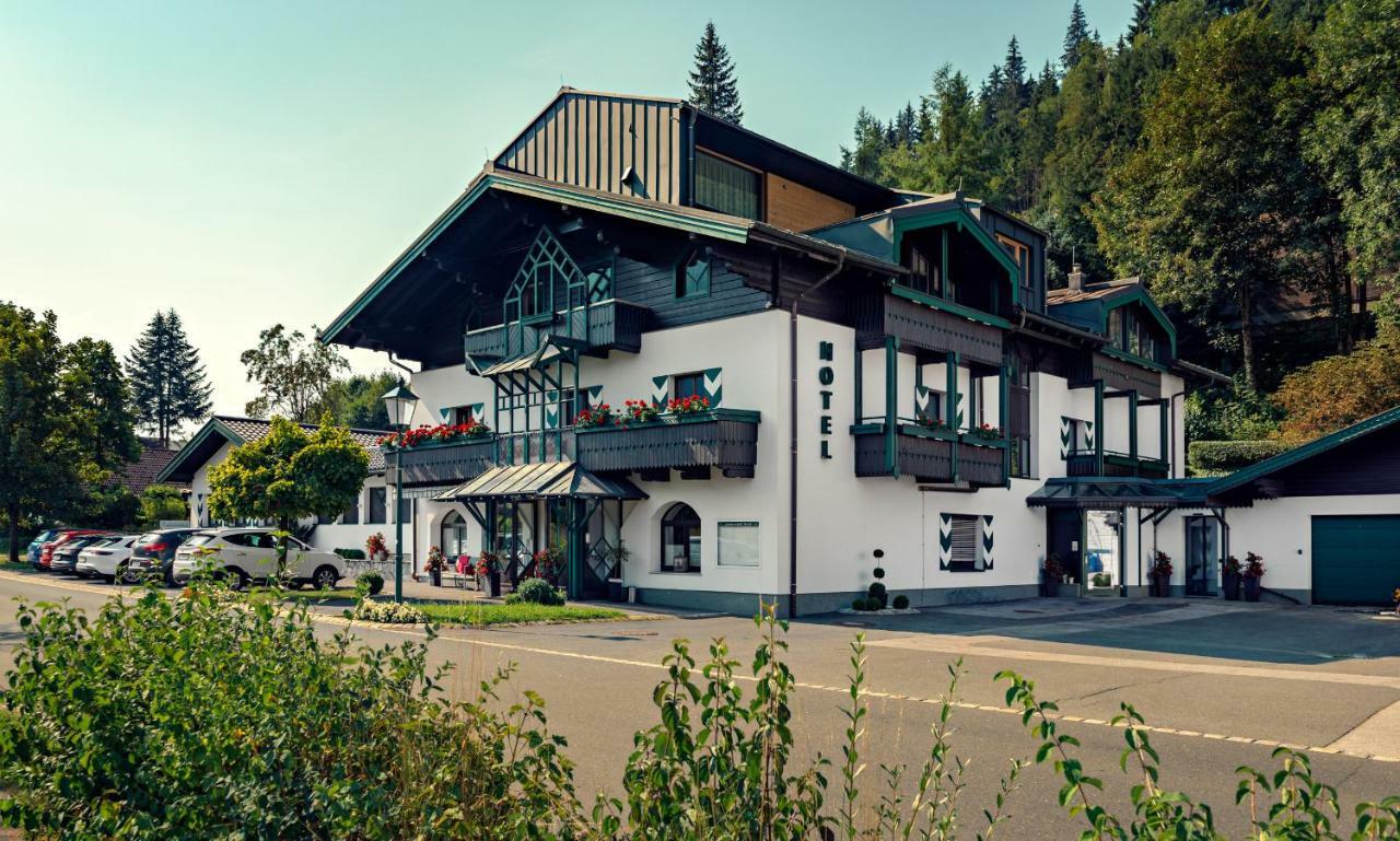 Ride & Relax Aparthotel Schwarz Eben Im Pongau Exterior foto